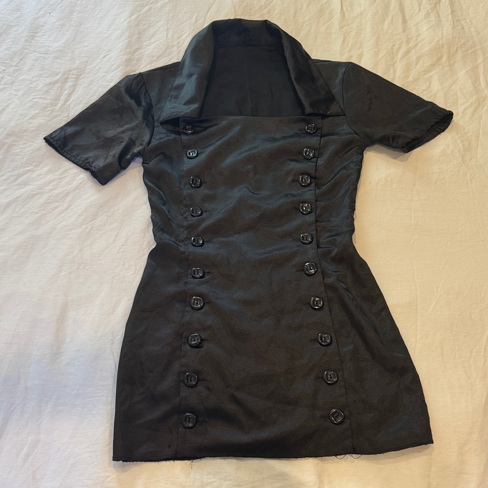 Vintage Black Double-Breasted Short Sleeve Dress